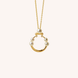 قلادة اللآلئ