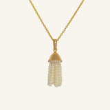 قلادة شرابة صغيرة من الذهب الأصفر