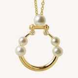 قلادة اللآلئ